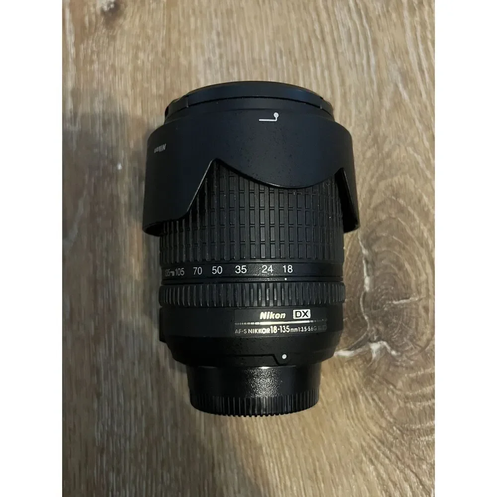 Nikon D50 Digital SLR Camera w/Nikon DX Nikkor AF-S 55-200mm, Battery & Charger